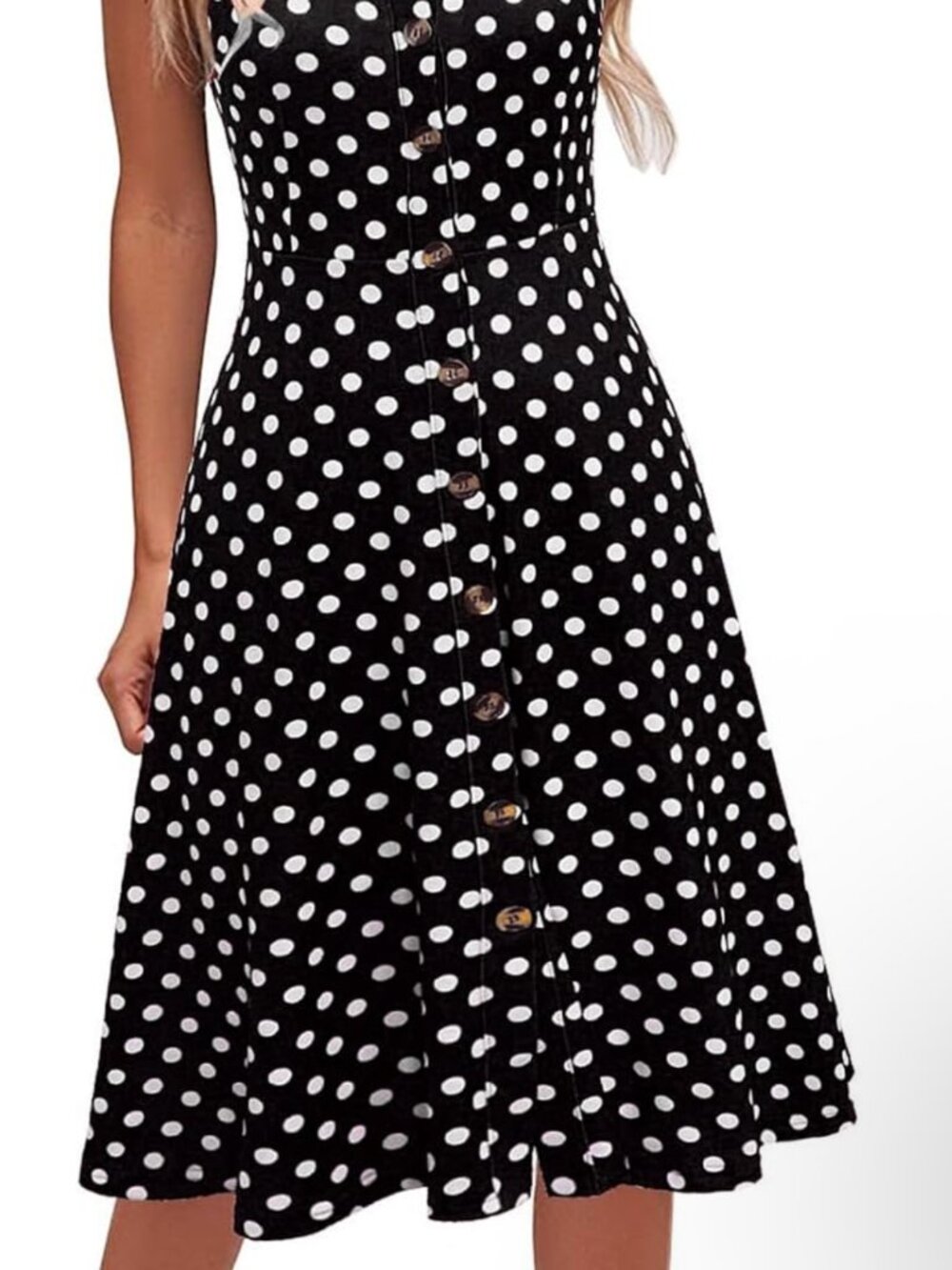 Previously loved summer polka dot dress (size small) !!